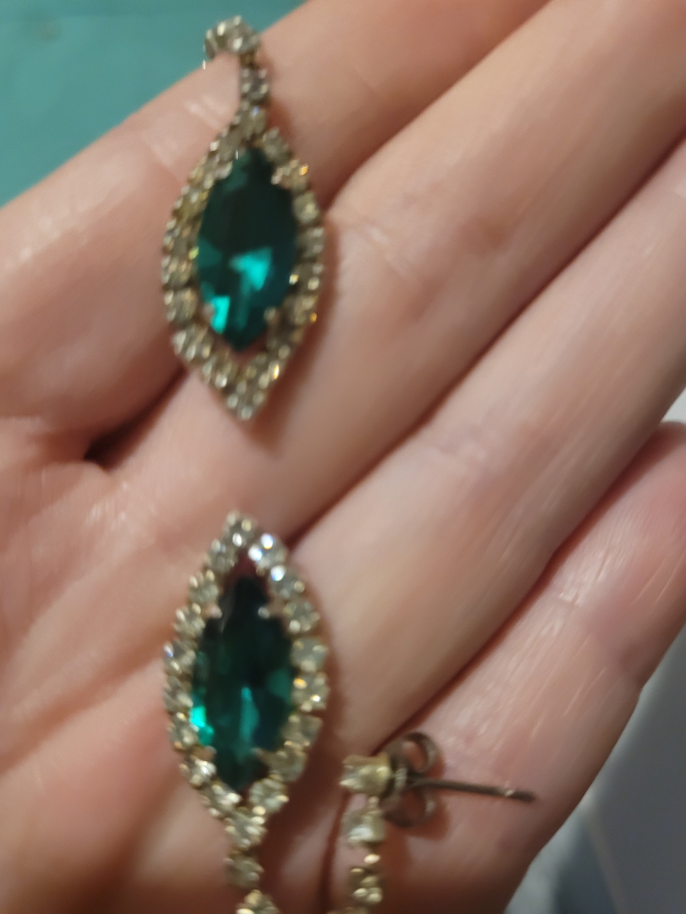 Vintage Rhinestone and Green Crystal Drop Earrings